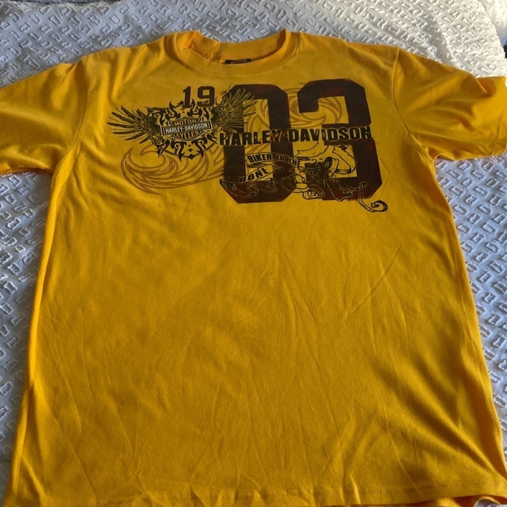 Harley-Davidson Bold Yellow Tee with Graphic Design